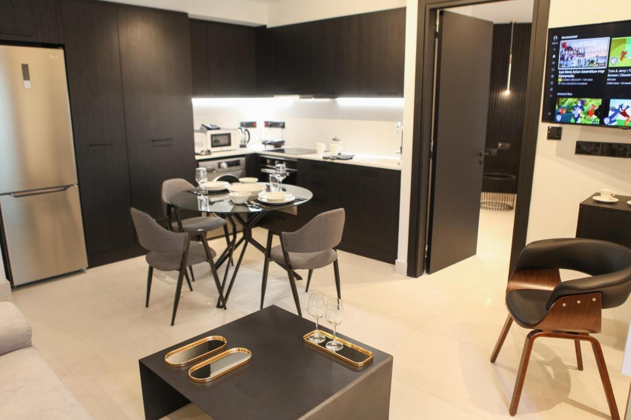 Raam Luxury Suites 拉纳卡 外观 照片