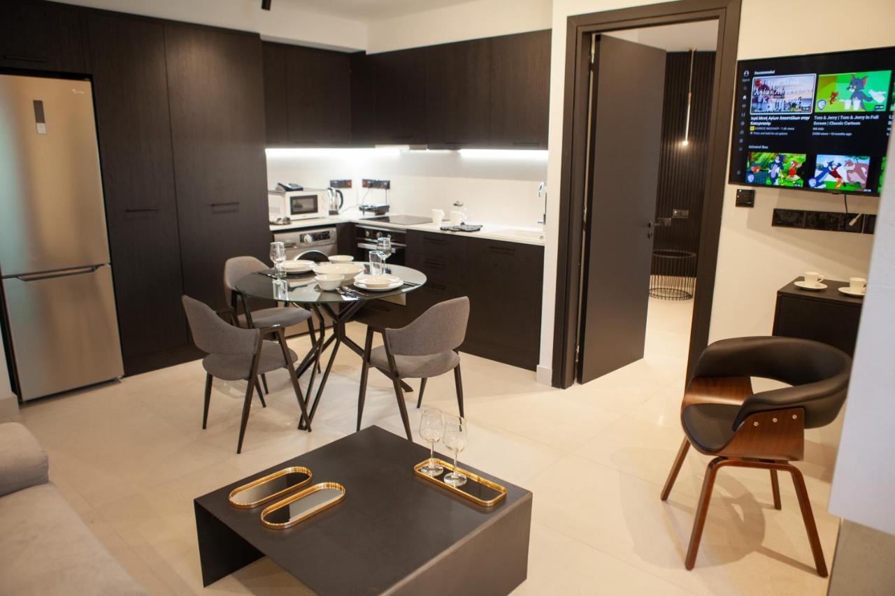 Raam Luxury Suites 拉纳卡 外观 照片