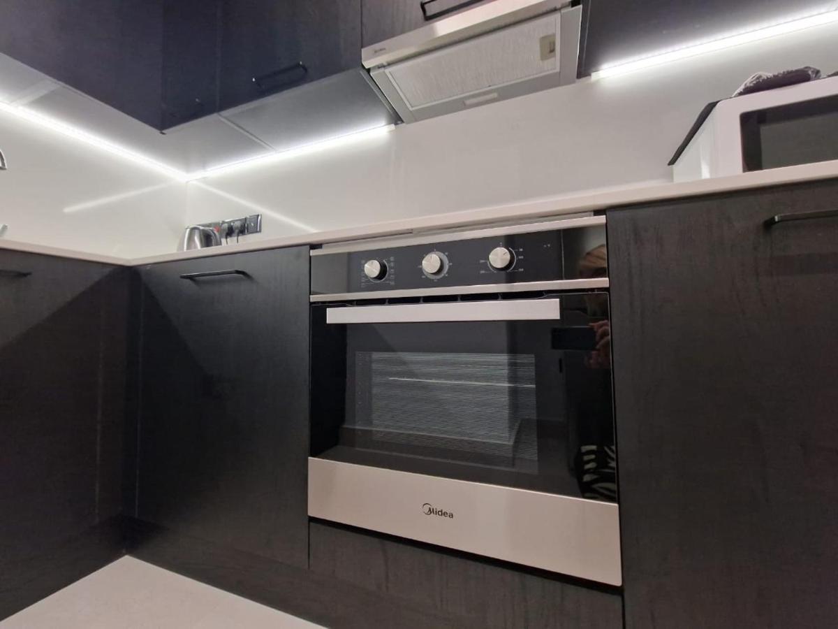 Raam Luxury Suites 拉纳卡 外观 照片