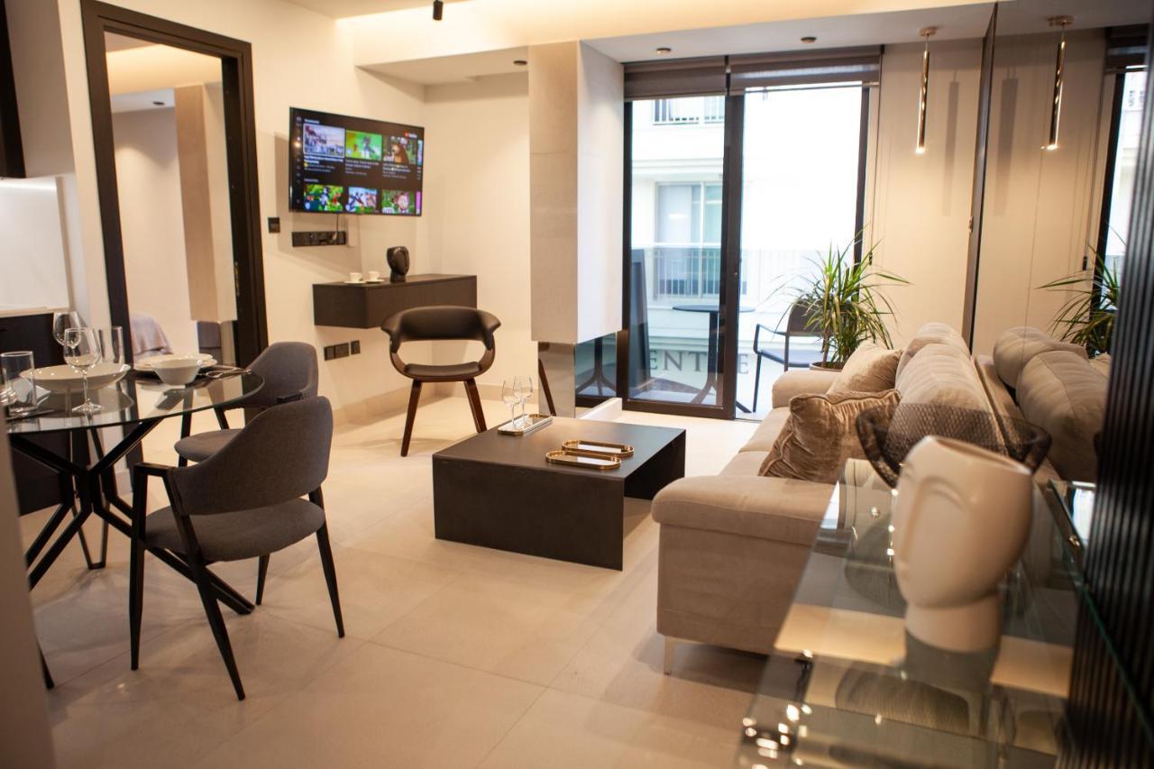 Raam Luxury Suites 拉纳卡 外观 照片