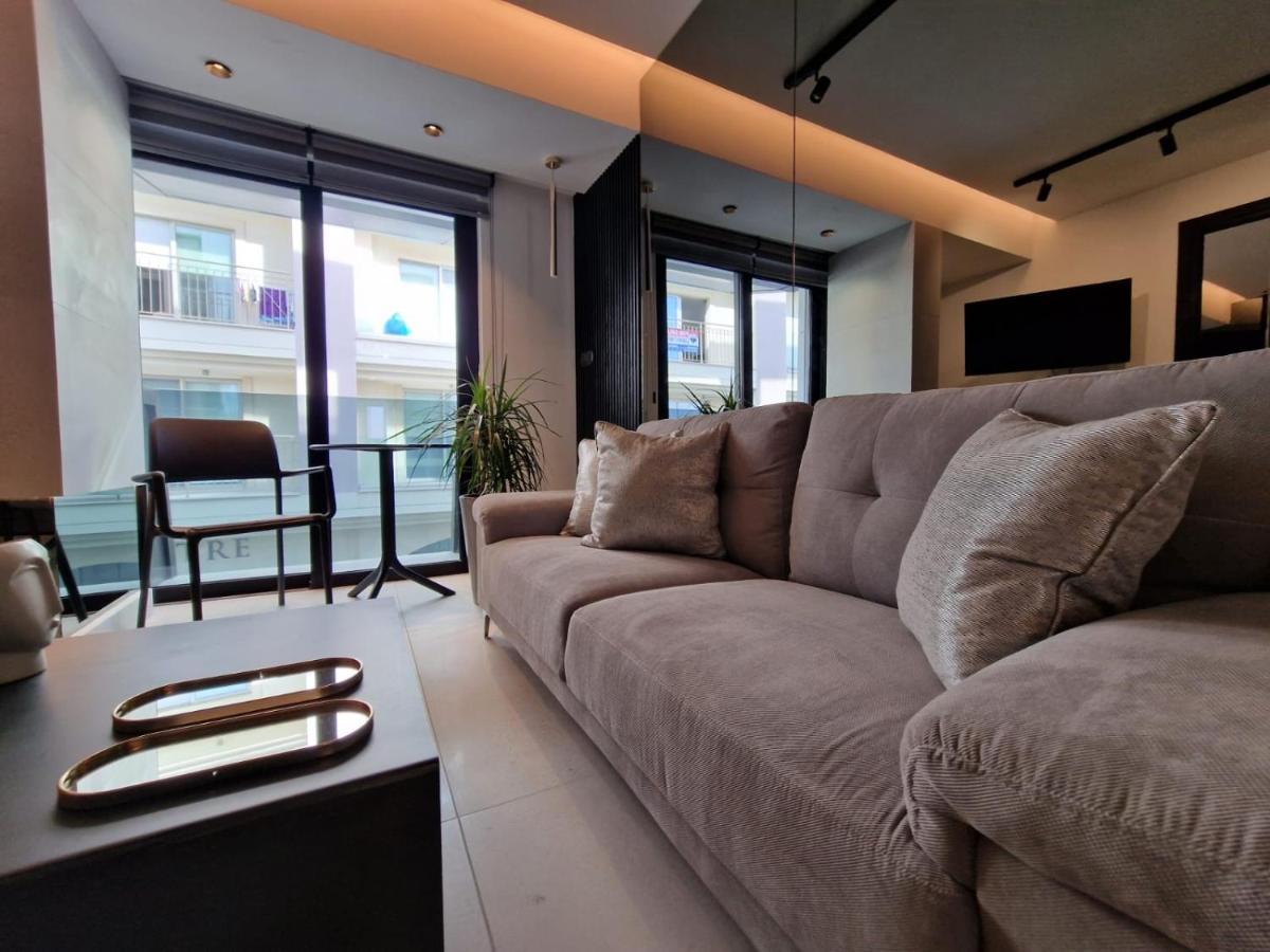 Raam Luxury Suites 拉纳卡 外观 照片
